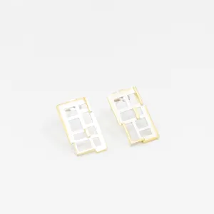 Creating Things by Andrea Rojas Córdoba - Square Earrings