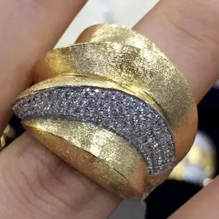 Luxury Trendy Vintage golden Rings Jewelry Saudi Arabic Dubai Ring